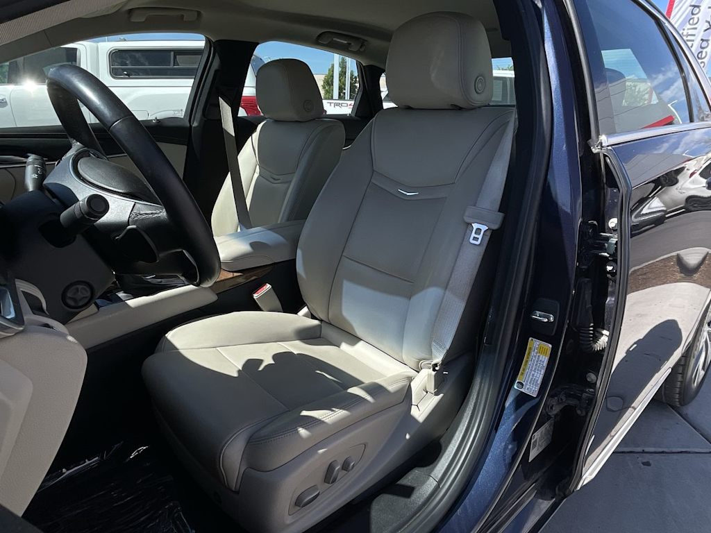 2019 Cadillac XTS Base 11