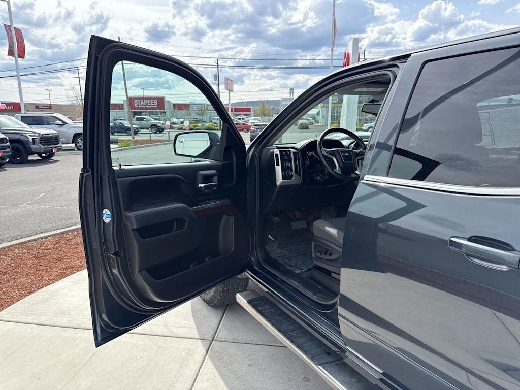 Thumbnail: 2018 GMC Sierra 1500 - 17