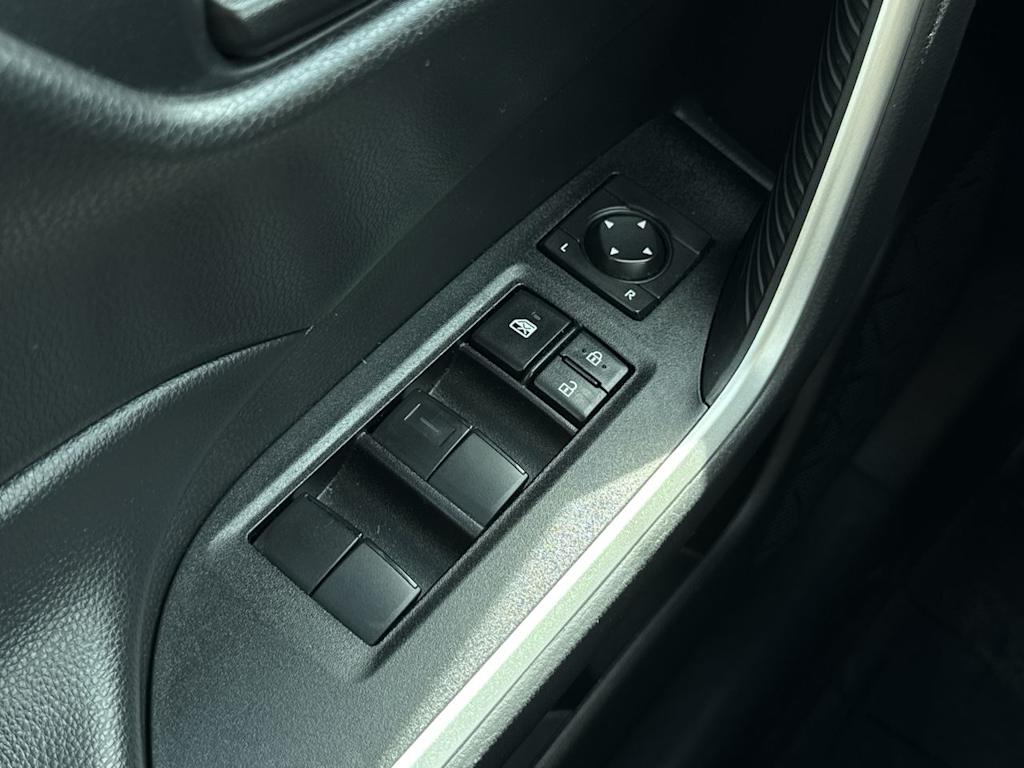Thumbnail: 2025 Toyota RAV4 - 24
