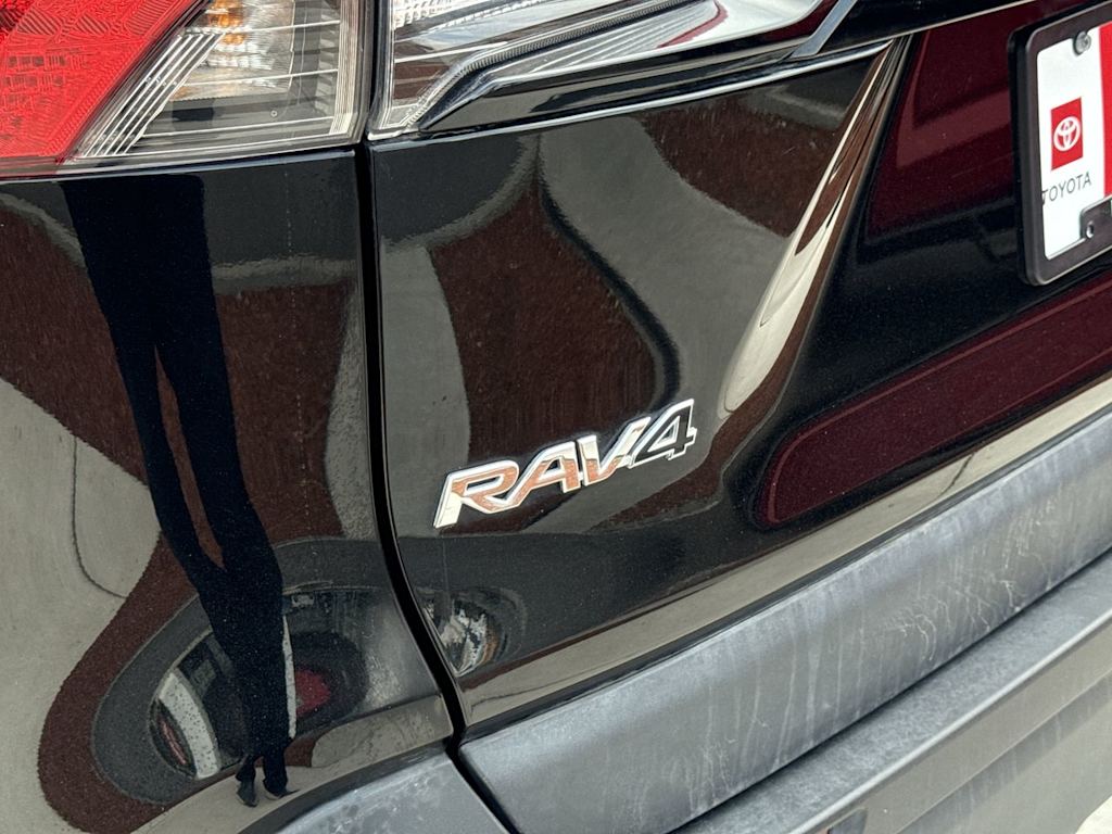 Thumbnail: 2024 Toyota RAV4 - 7