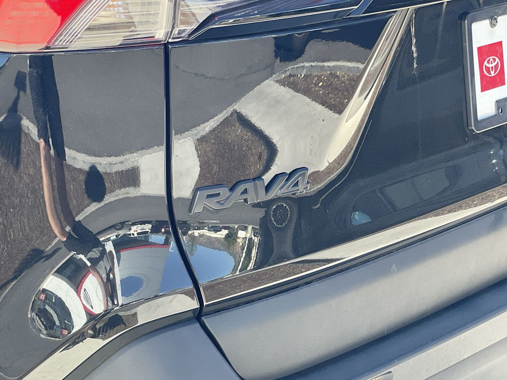 Thumbnail: 2023 Toyota RAV4 - 7