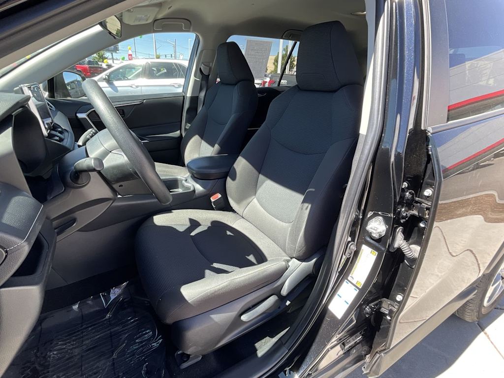 Thumbnail: 2023 Toyota RAV4 - 11
