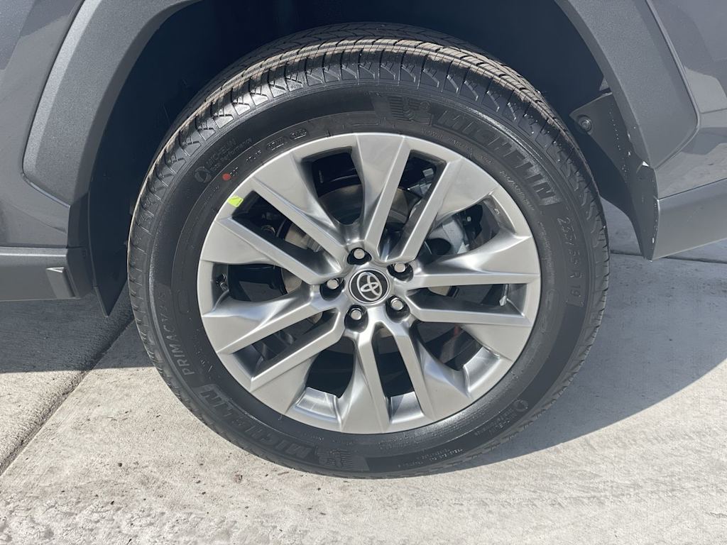 Thumbnail: 2023 Toyota RAV4 - 6