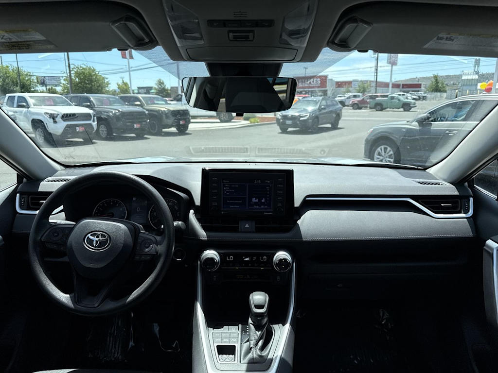 Thumbnail: 2022 Toyota RAV4 - 2