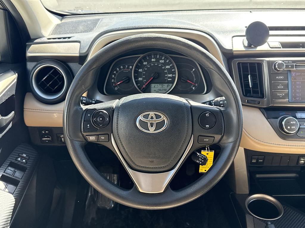 Thumbnail: 2013 Toyota RAV4 - 10