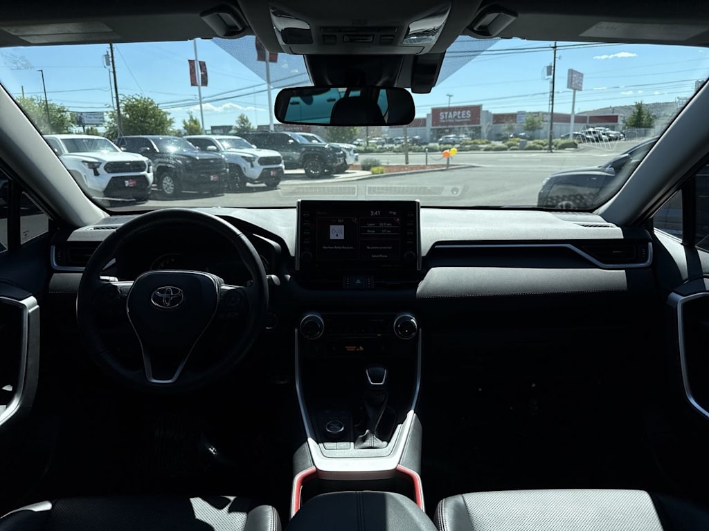 Thumbnail: 2022 Toyota RAV4 - 2