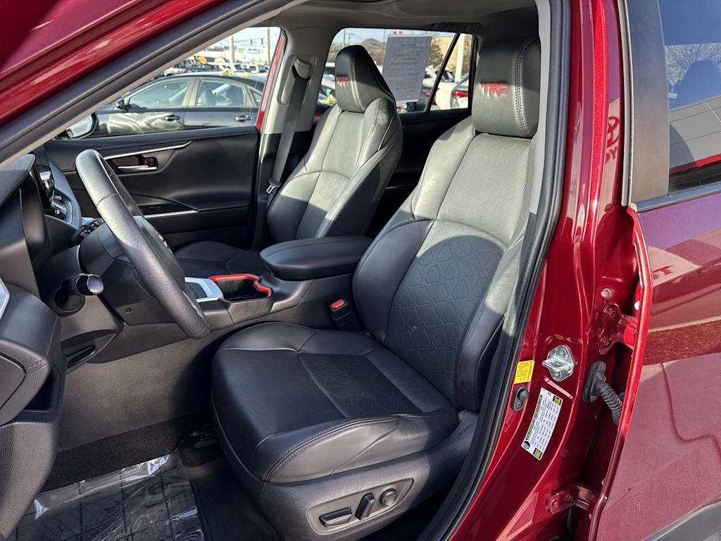 Thumbnail: 2023 Toyota RAV4 - 11