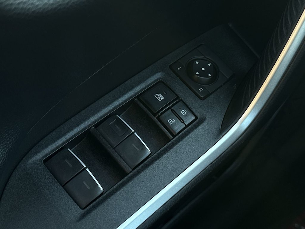 Thumbnail: 2023 Toyota RAV4 - 24