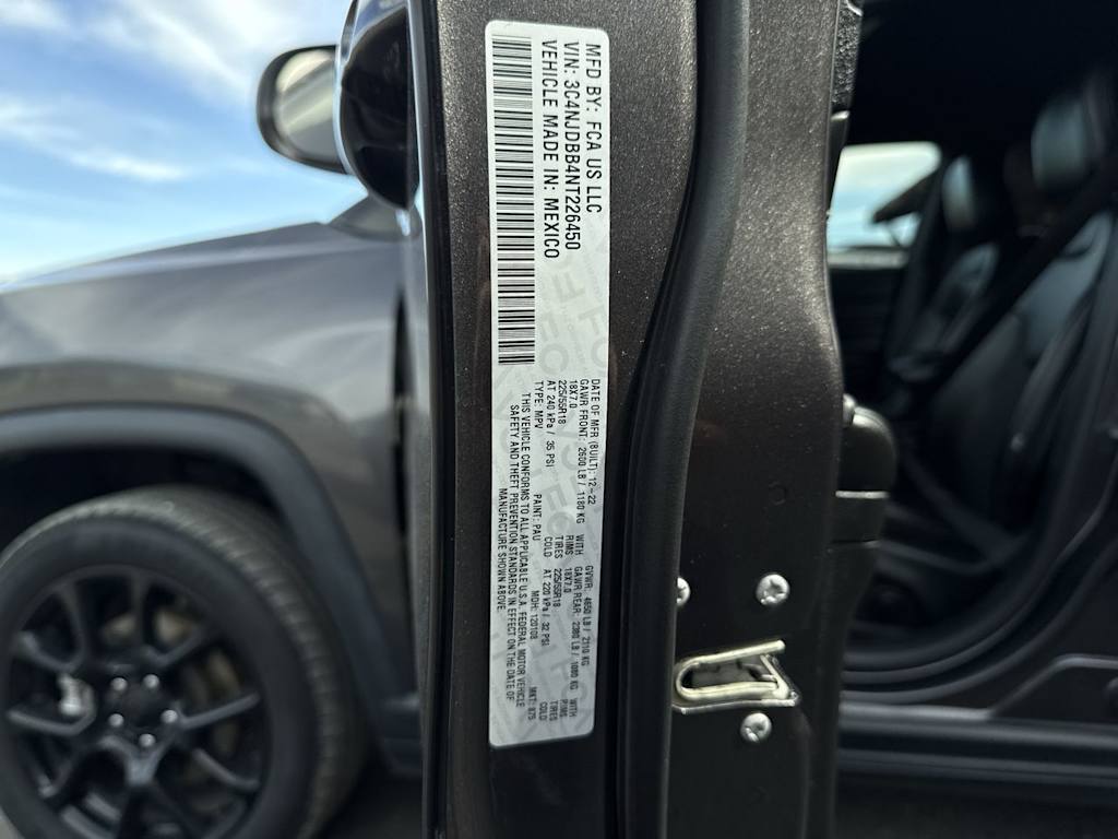 Thumbnail: 2022 Jeep Compass - 18