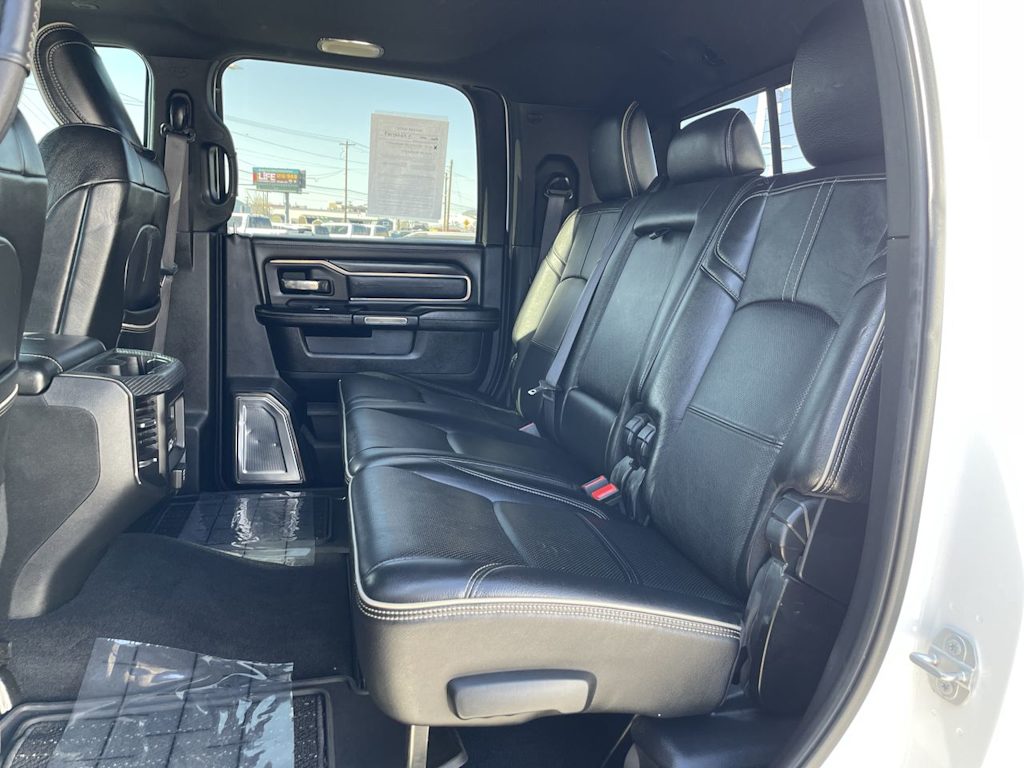 2019 RAM 3500 Limited 14