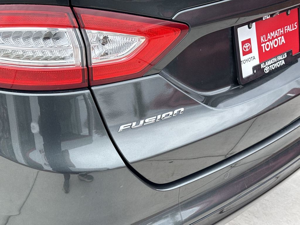 Thumbnail: 2016 Ford Fusion - 20