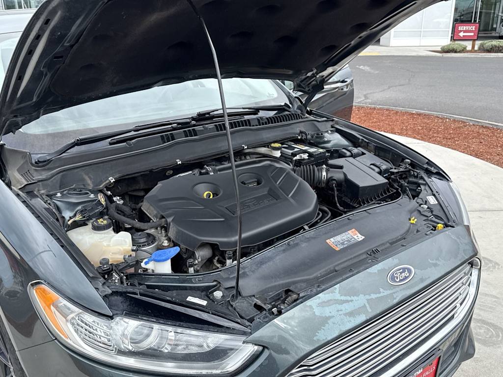 Thumbnail: 2016 Ford Fusion - 8