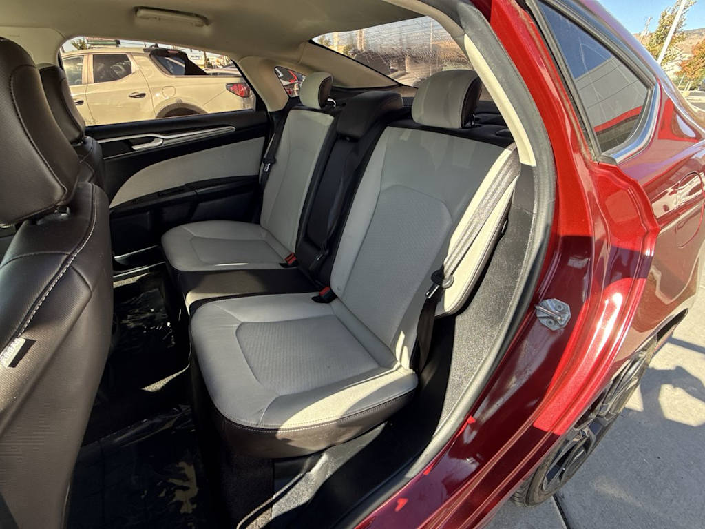 Thumbnail: 2020 Ford Fusion - 12