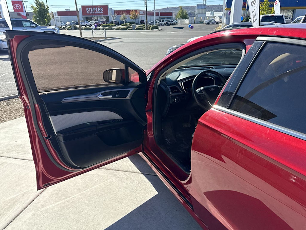 Thumbnail: 2020 Ford Fusion - 20