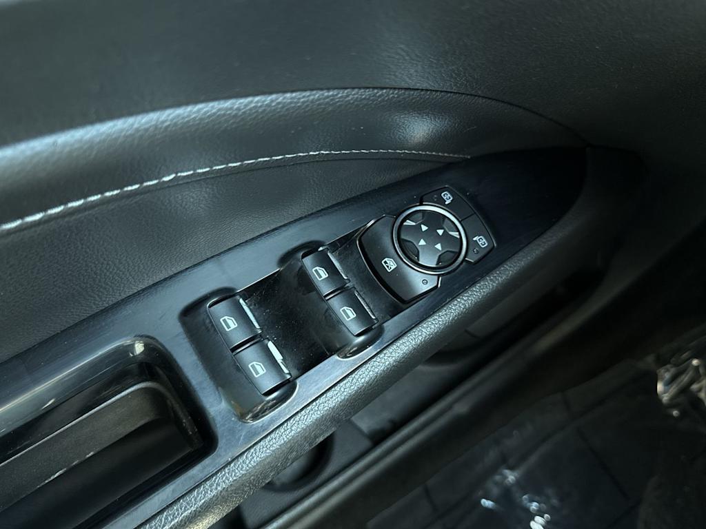 Thumbnail: 2014 Ford Fusion - 24