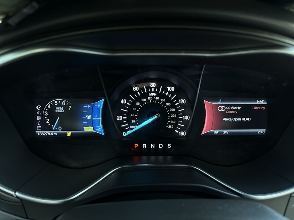 Thumbnail: 2014 Ford Fusion - 16