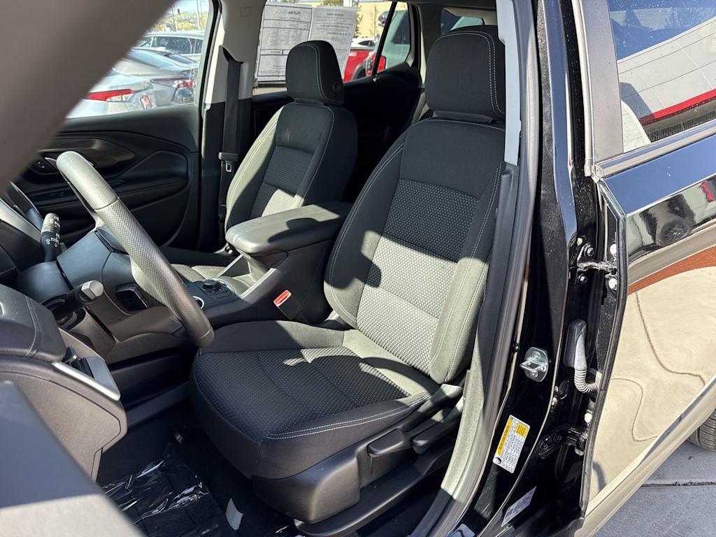 Thumbnail: 2024 GMC Terrain - 11