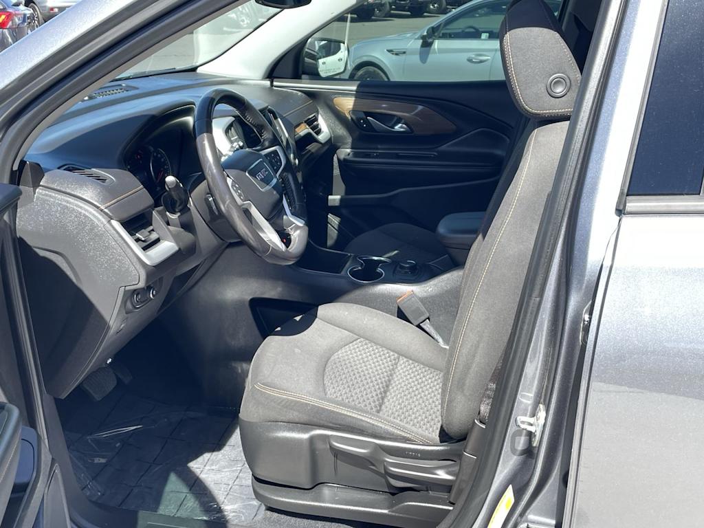 2020 GMC Terrain SLE 11