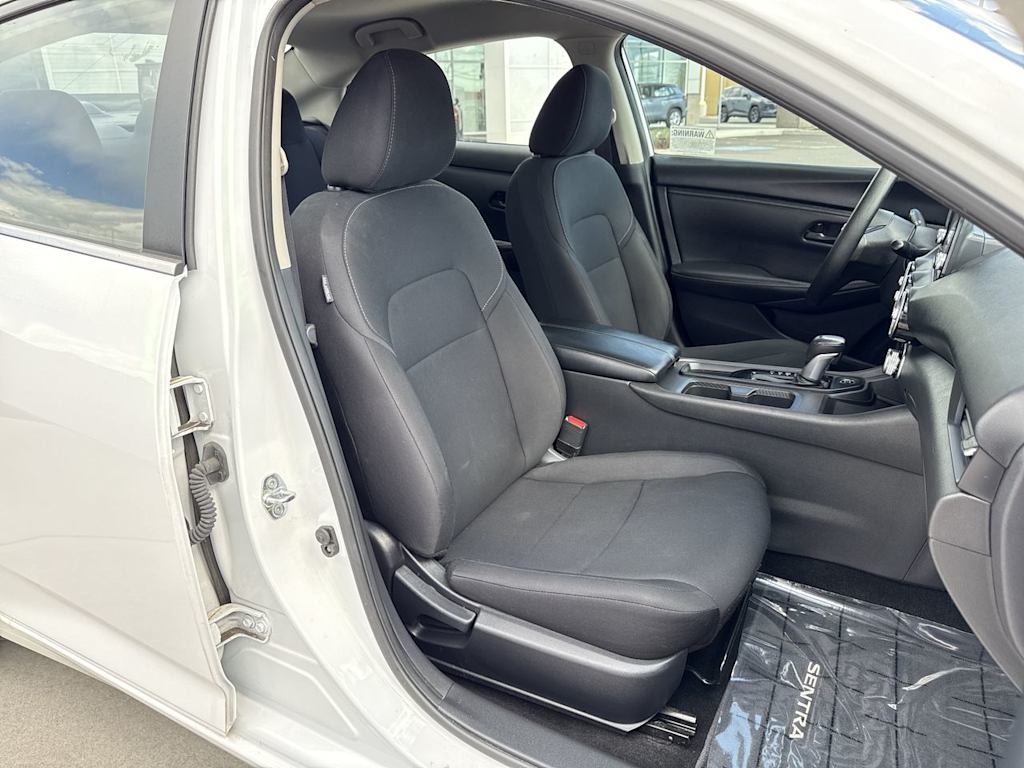 Thumbnail: 2024 Nissan Sentra - 11