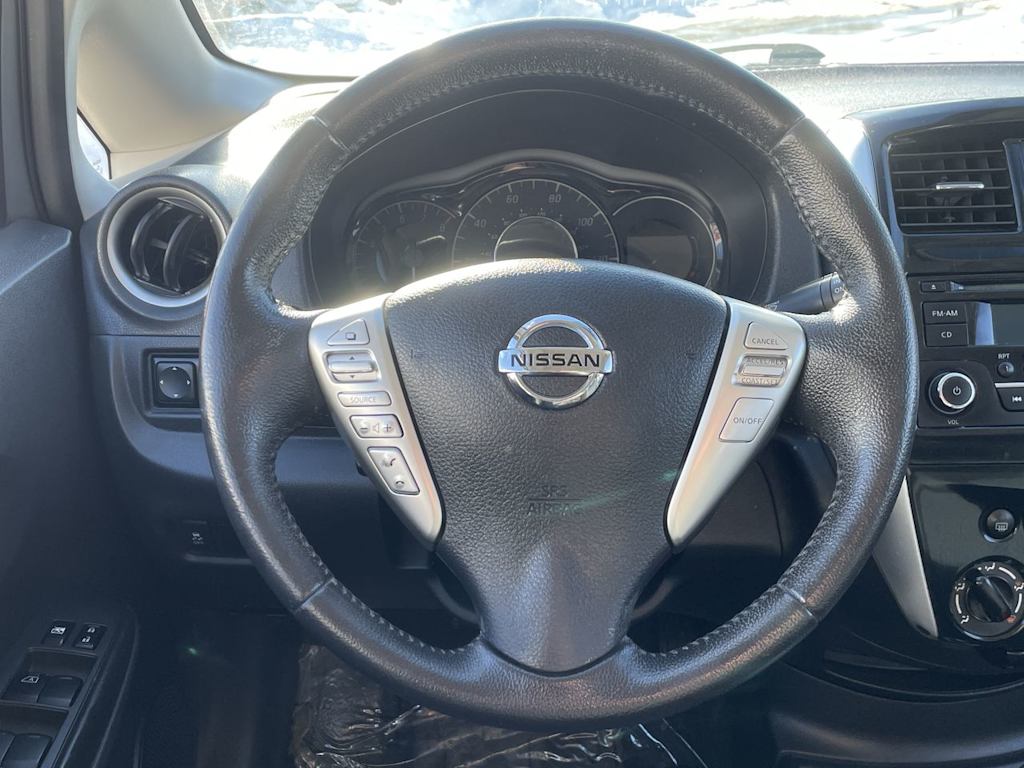 2015 Nissan Versa Note SV 10