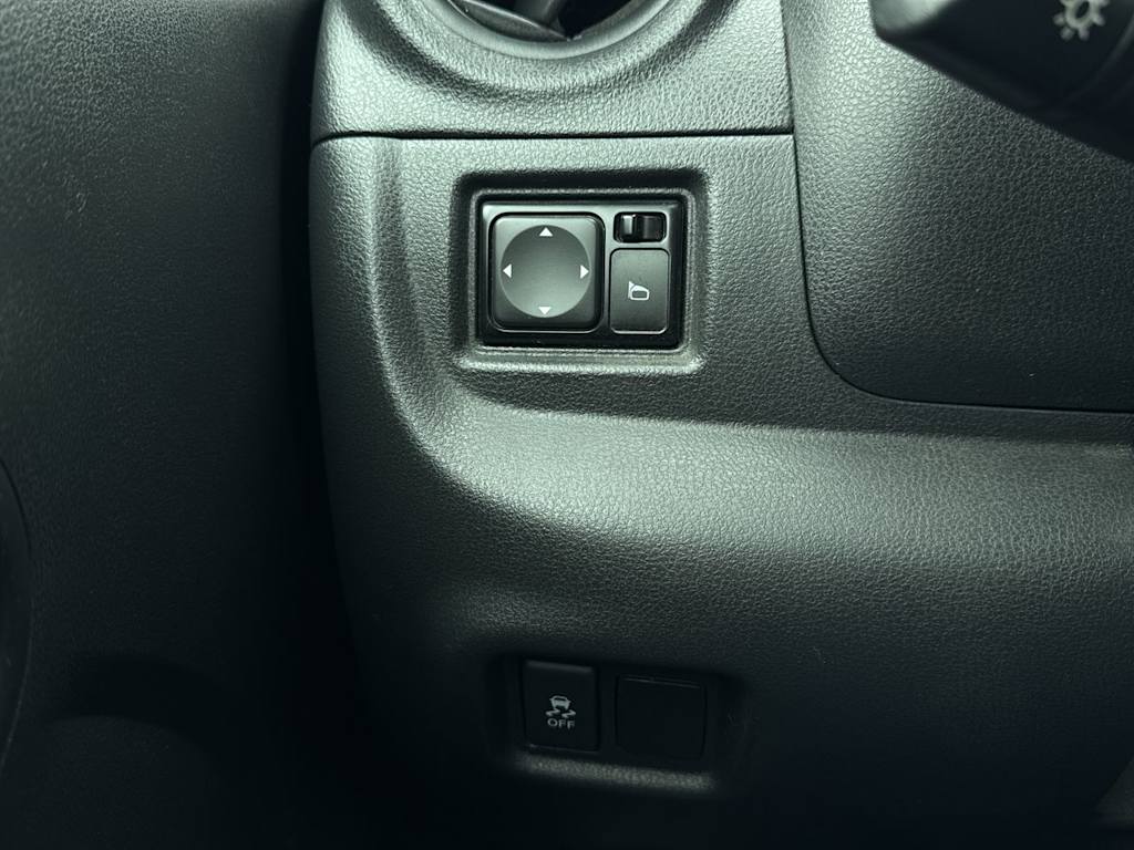 Thumbnail: 2017 Nissan Versa - 22