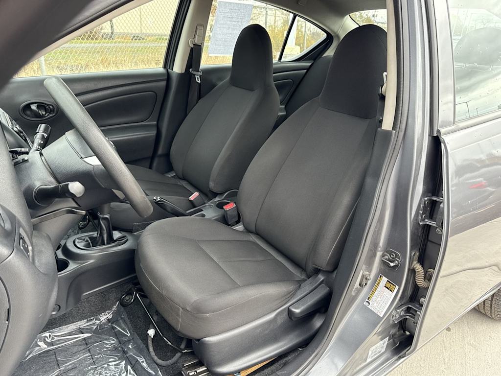 Thumbnail: 2017 Nissan Versa - 11