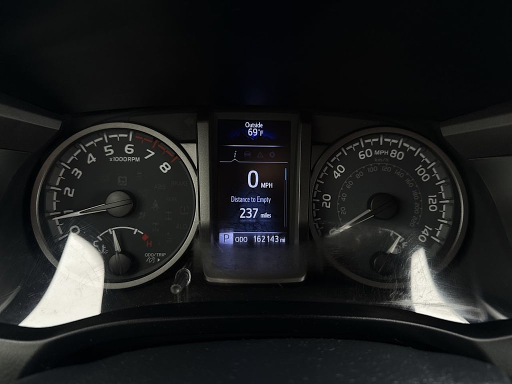Thumbnail: 2020 Toyota Tacoma - 14