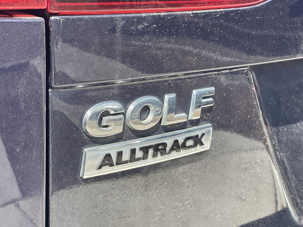 Thumbnail: 2017 Volkswagen Golf - 7