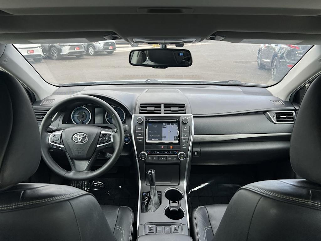 2015 Toyota Camry XLE 9