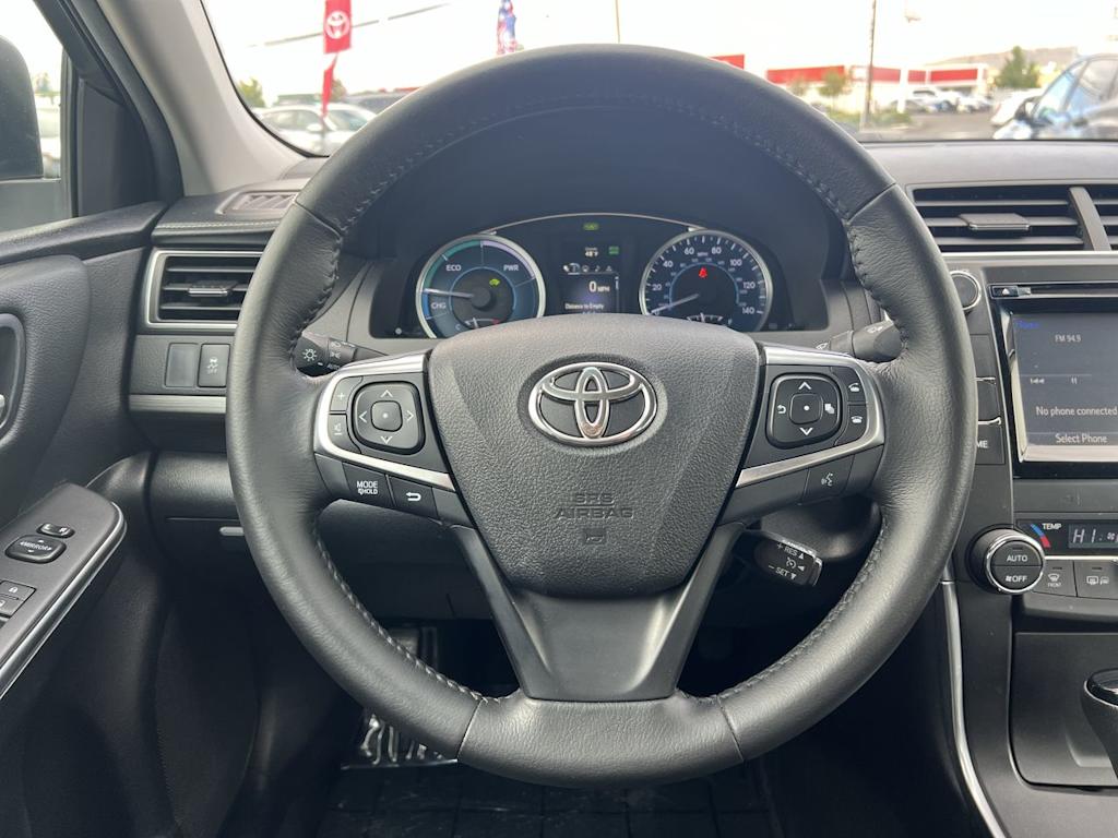 2015 Toyota Camry XLE 13