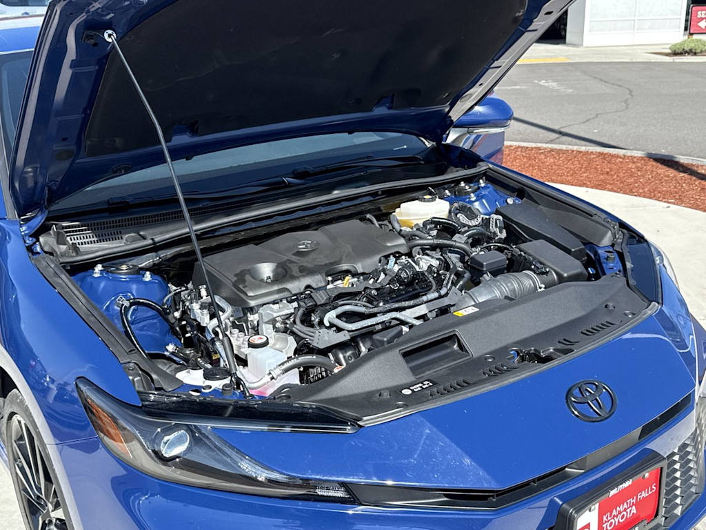Thumbnail: 2025 Toyota Camry - 8