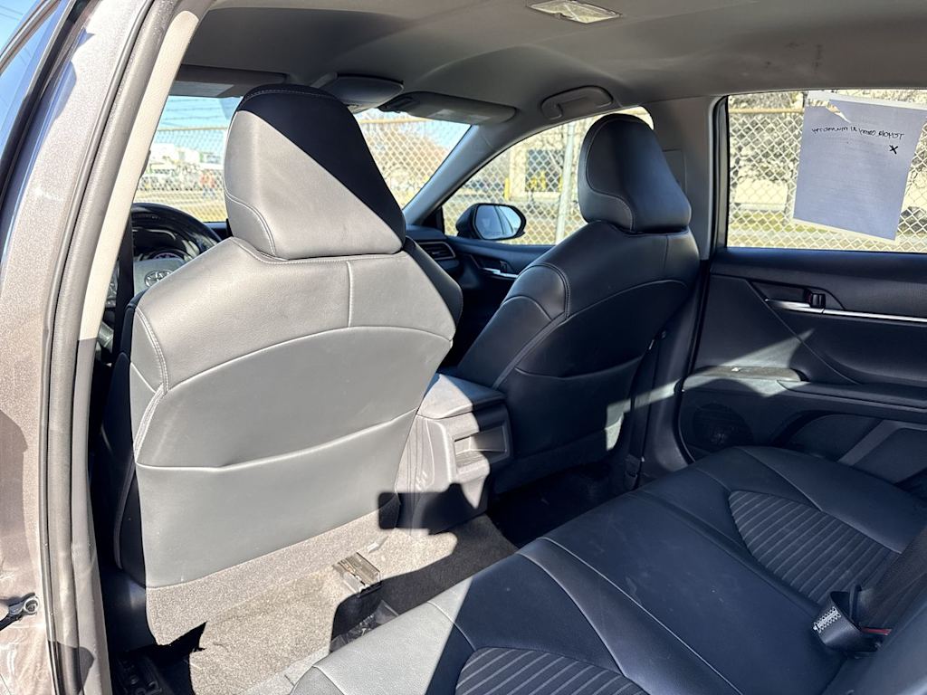 Thumbnail: 2021 Toyota Camry - 21