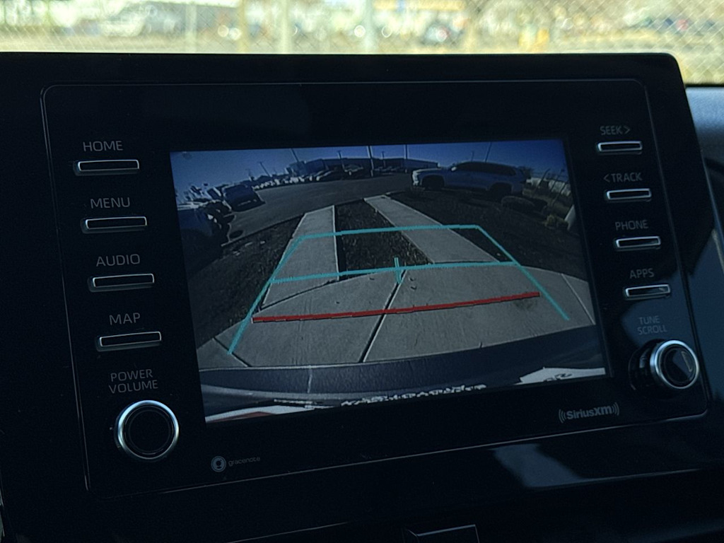 Thumbnail: 2021 Toyota Camry - 22