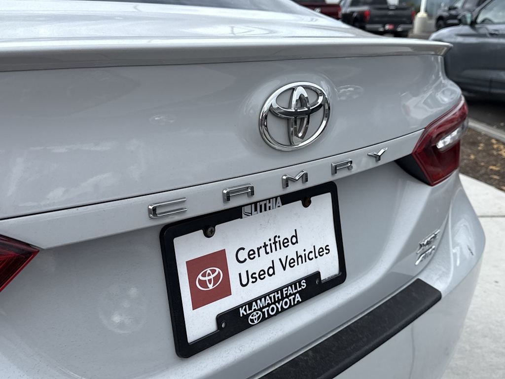 Thumbnail: 2022 Toyota Camry - 7