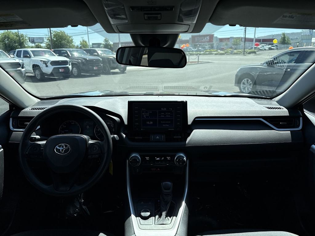 Thumbnail: 2021 Toyota RAV4 - 2
