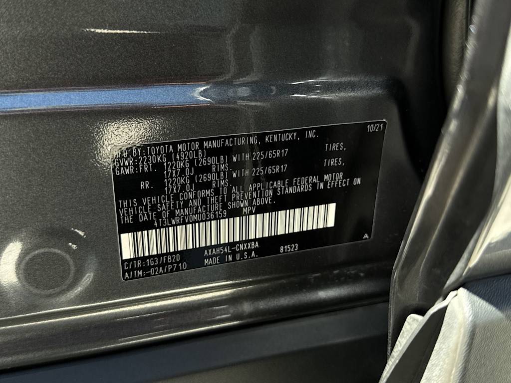 Thumbnail: 2021 Toyota RAV4 - 18