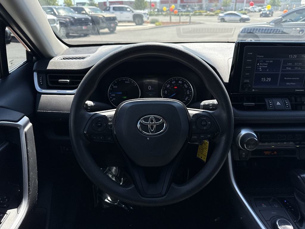 Thumbnail: 2021 Toyota RAV4 - 10