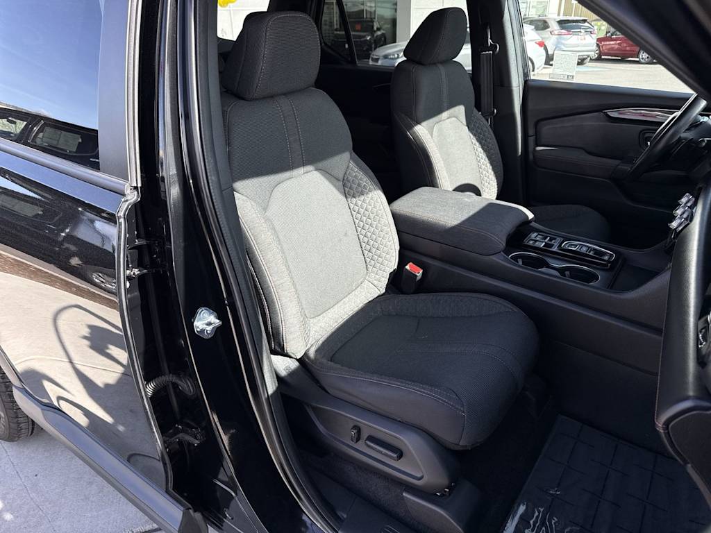 Thumbnail: 2023 Honda Pilot - 12