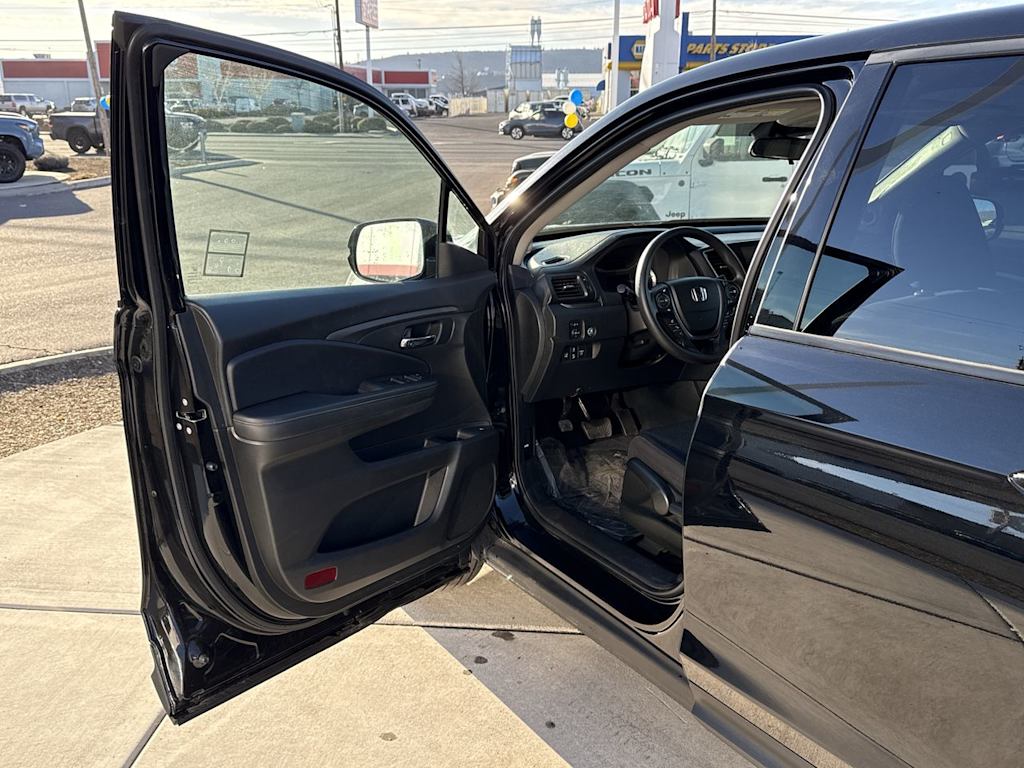 Thumbnail: 2023 Honda Ridgeline - 20