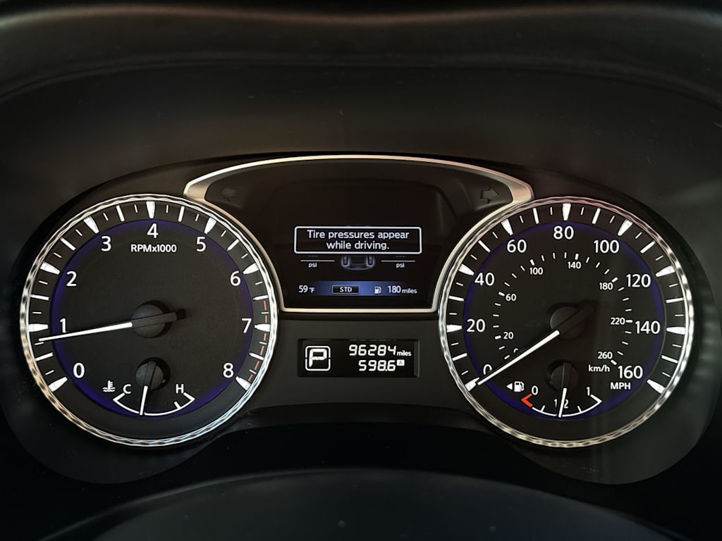 Thumbnail: 2017 INFINITI QX60 - 16