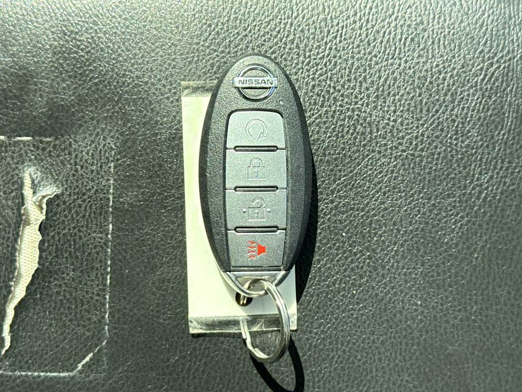 Thumbnail: 2019 Nissan Pathfinder - 18