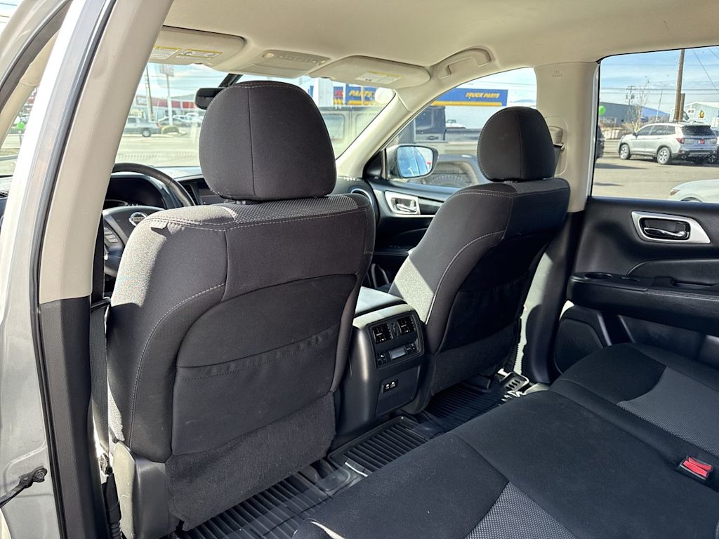 Thumbnail: 2019 Nissan Pathfinder - 22