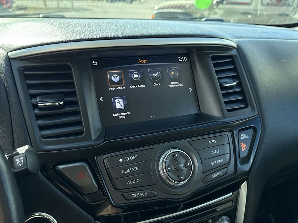 Thumbnail: 2019 Nissan Pathfinder - 14