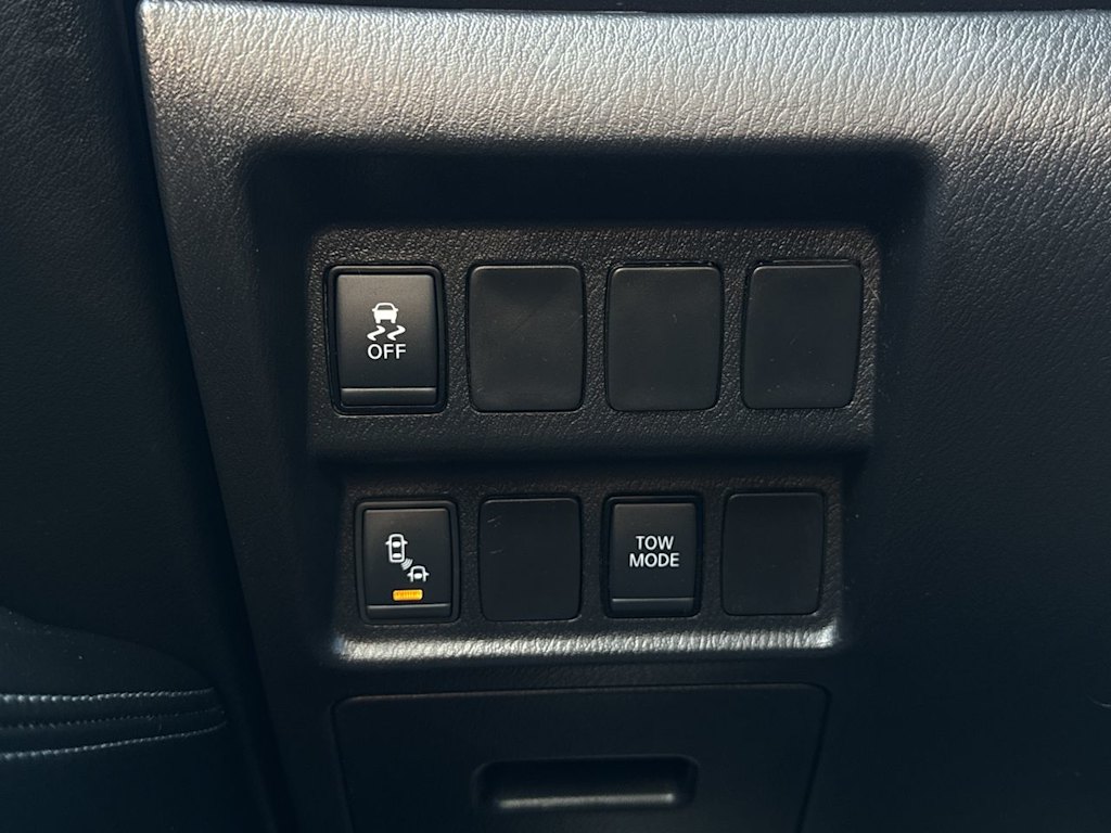 Thumbnail: 2019 Nissan Pathfinder - 24