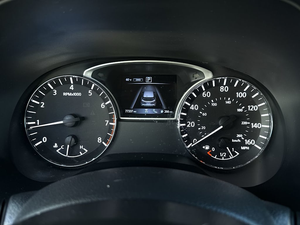 Thumbnail: 2019 Nissan Pathfinder - 16