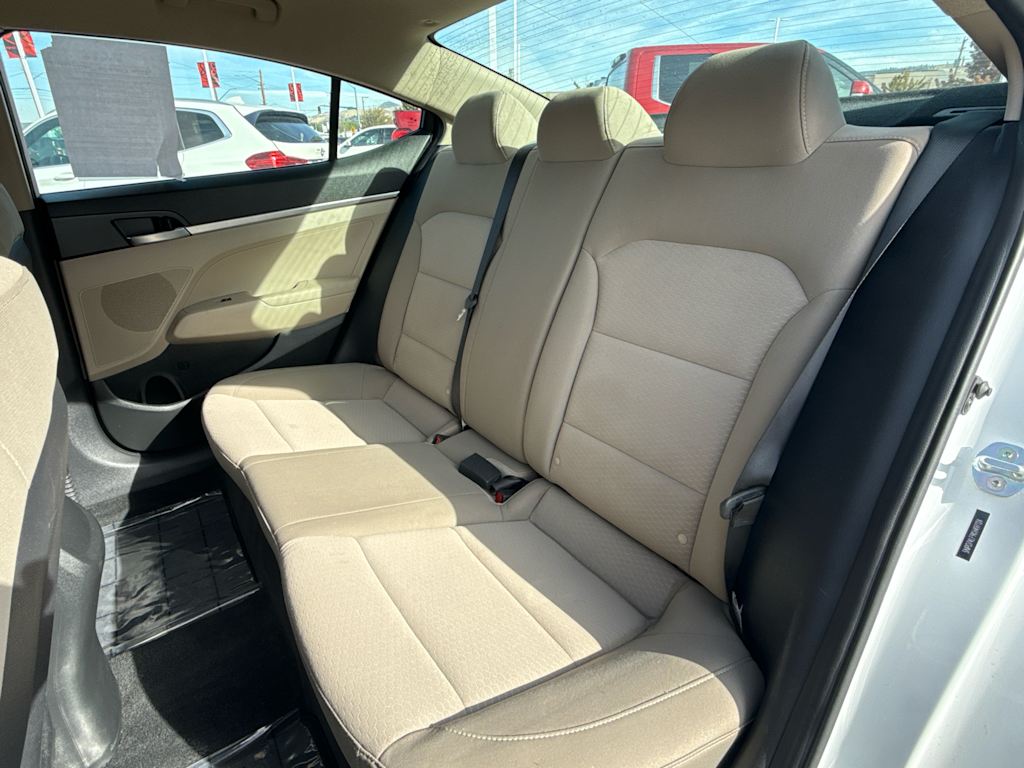 Thumbnail: 2019 Hyundai Elantra - 12