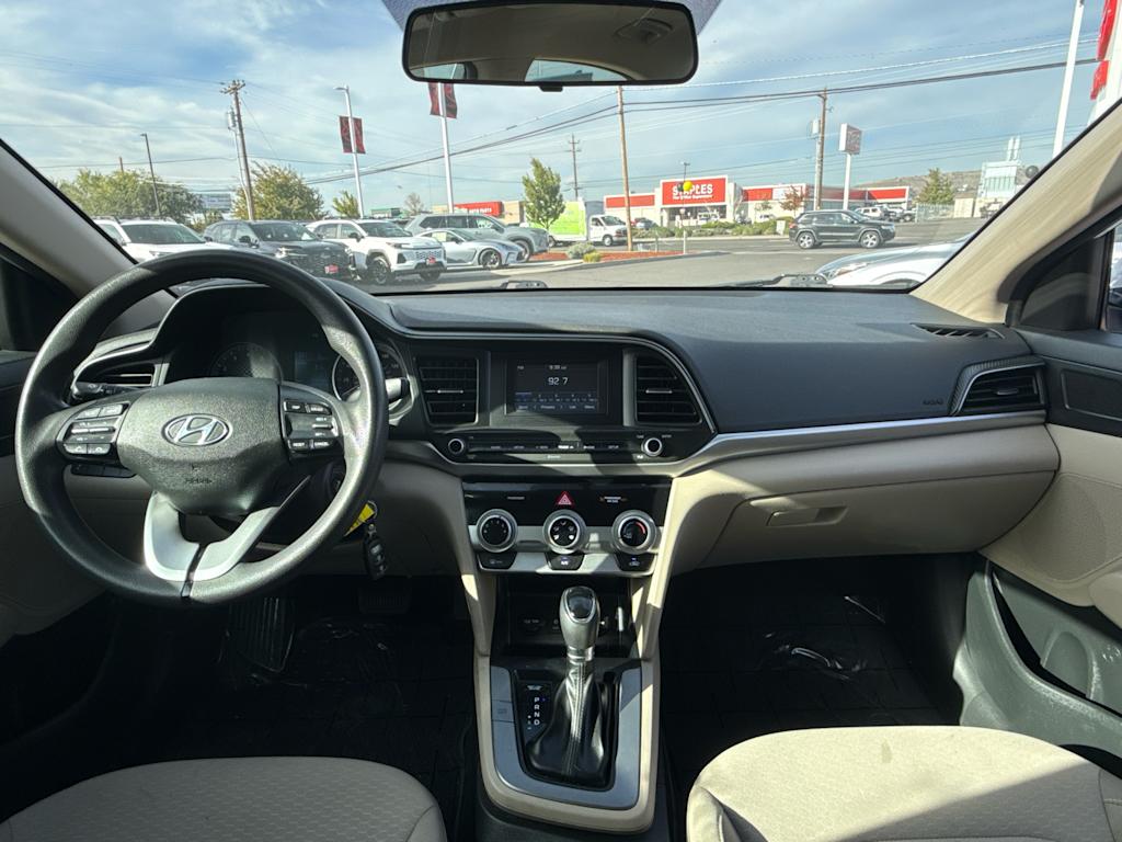 Thumbnail: 2019 Hyundai Elantra - 2