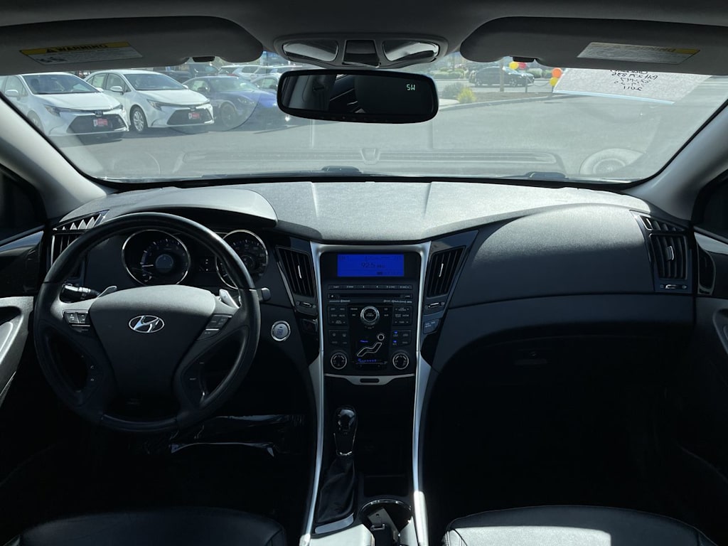 Thumbnail: 2011 Hyundai Sonata - 2