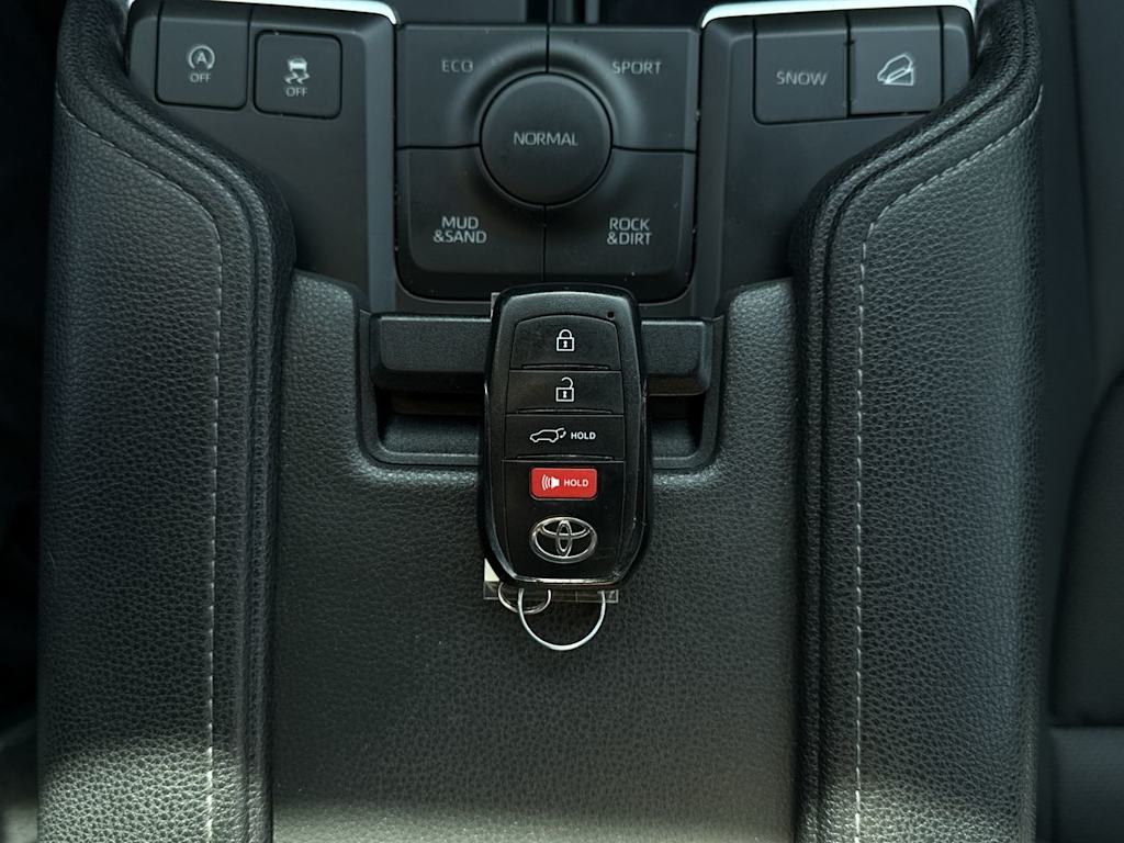 Thumbnail: 2024 Toyota Grand Highlander - 25