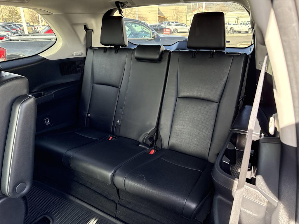 Thumbnail: 2024 Toyota Grand Highlander - 20